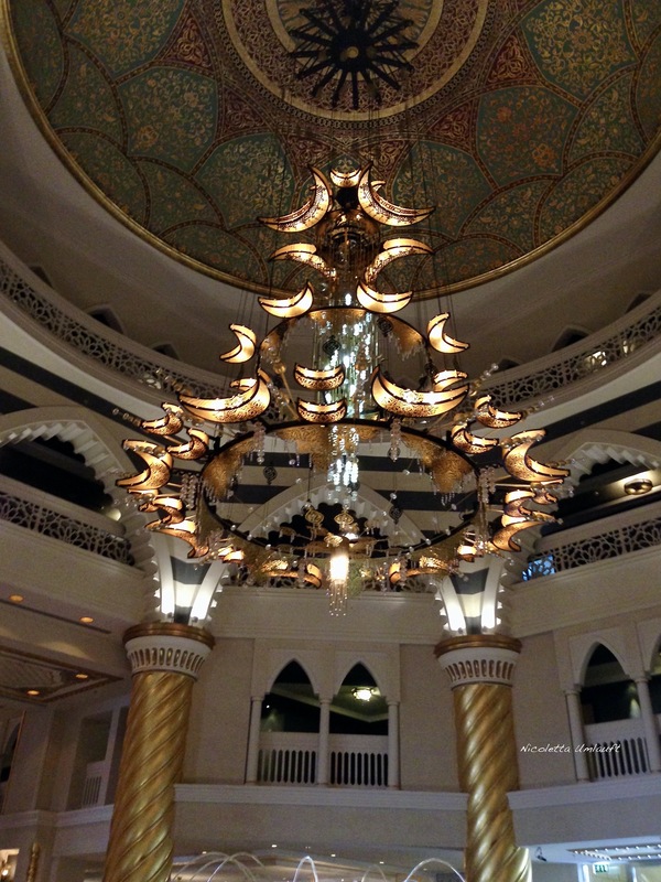 Candelabro hall