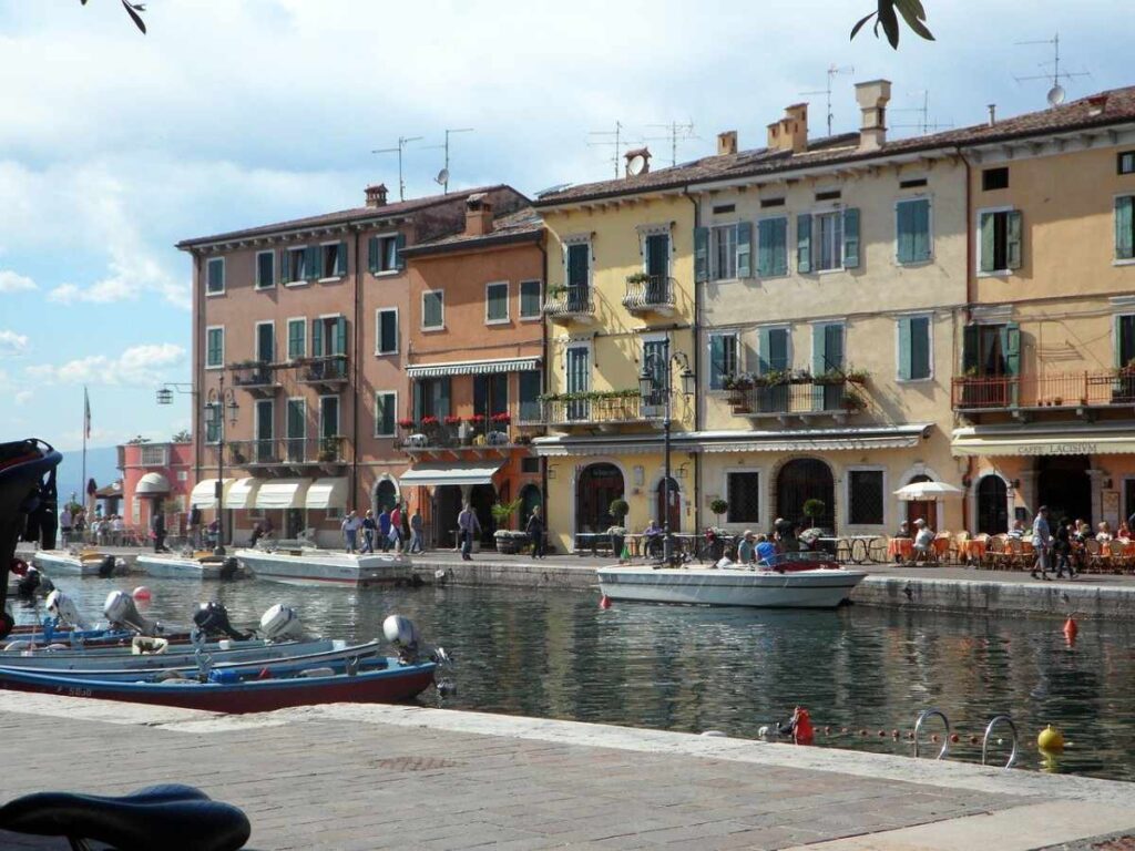 Lazise lakeside