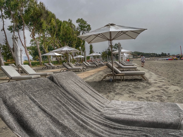 Beach-Ikos-Andalusia